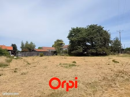 terrain 813 m² saint etienne de saint geoirs