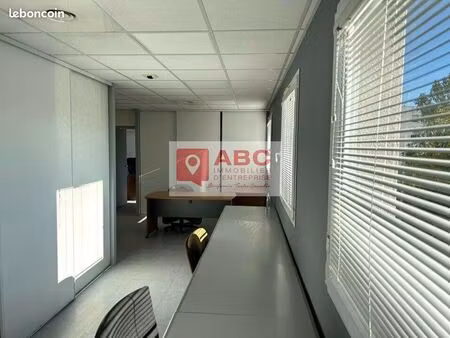 bureaux 100 m² nimes