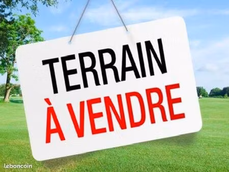 terrain 717 m² pleine-selve