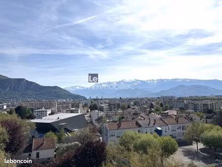 appartement 4 pièces 70 m²