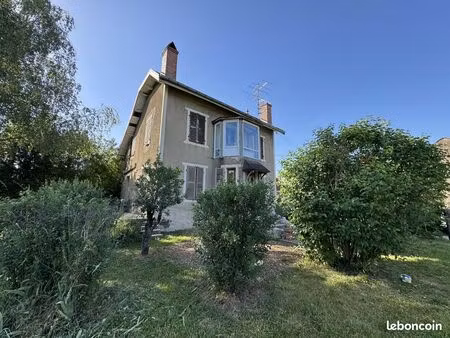 maison 5 pièces 107 m²