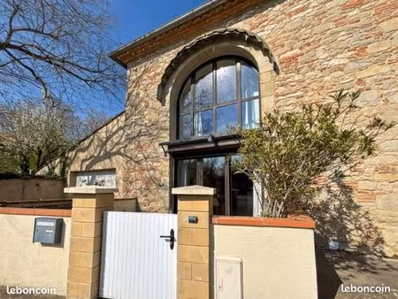 vente maison de village rénovée – 117 m² - auriac-sur-vendinelle