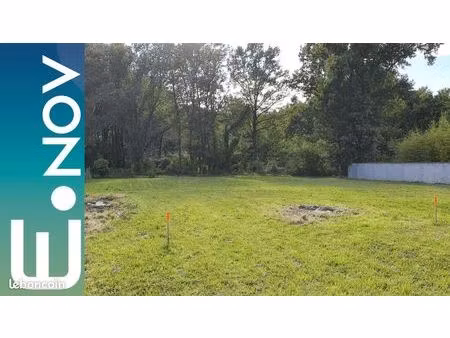 terrain 950 m² quinsac