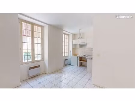 appartement 1 pièce 25 m²