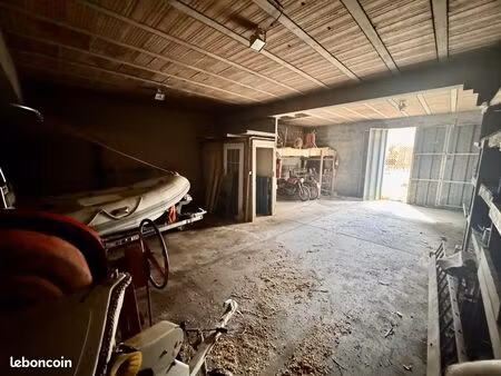 vente | garage | 167 m² | béziers
