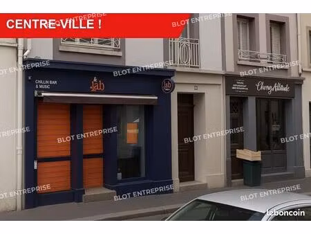 local commercial 54 m²