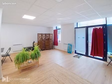 local commercial 57 m²