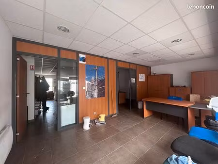 local commercial 75 m² penmarch