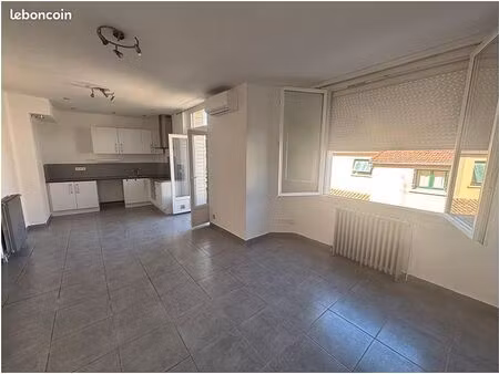 appartement 2 pièces 57 m²