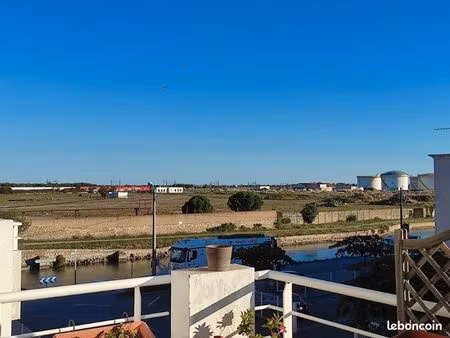 appartement sur frontignan traversant