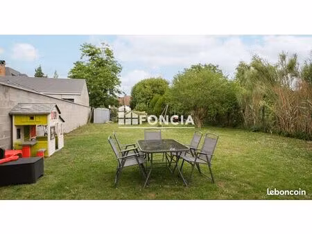 maison de 77 2 m2 sur sous-sol complet  proche loire  parcelle constructible