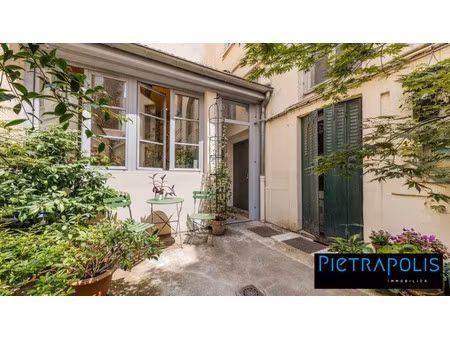 appartement de luxe à vendre dans le quartier cordeliers-célestins-bourse