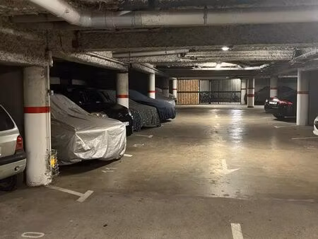 parking - 13m2