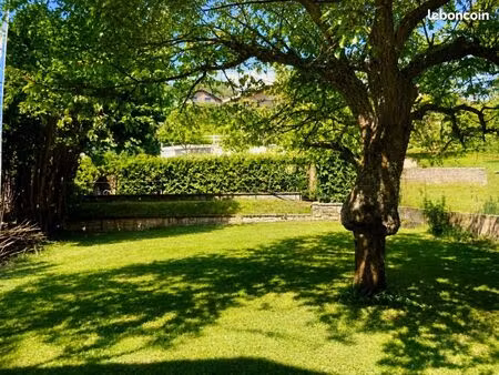 terrain 300 m² ruy