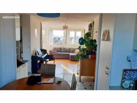 appartement 3 pièces 60 m² traversant avec balcons – grenoble jeanne d’arc