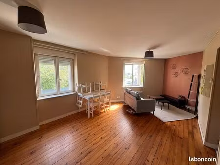 t2 meublé 42 m²