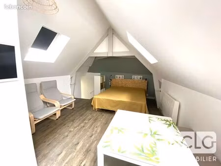 studio 1 pièce 14 m²