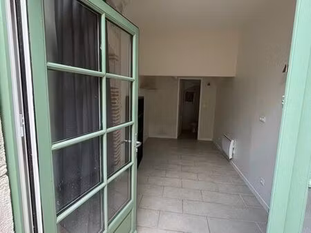 local professionnel / bureau