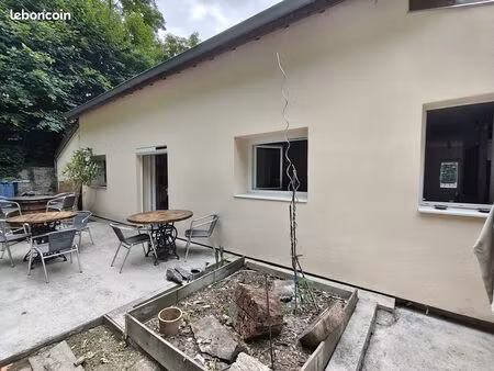 maison 4 pièces 80 m²
