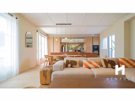 maison de luxe à vendre à rivedoux-plage