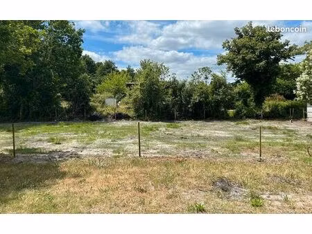 terrain 814 m² labouheyre