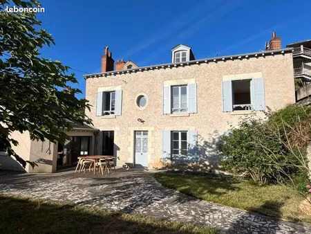 maison à louer quartier cathédrale