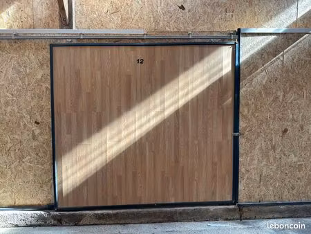 box de stockage