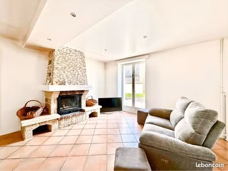 maison à vendre à bouzonville aux bois