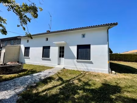 à vendre maison rénovée cars (33390)