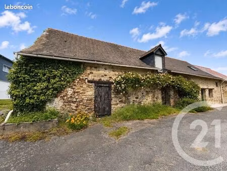 maison 1 pièce 250 m²