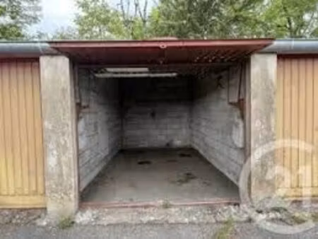 recherche un garage quartiers '''beauséjour '''' sillon de bretagne''