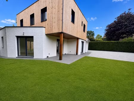 maison de luxe à vendre dans le quartier beaumont