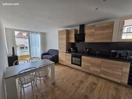 maison de ville meublée avec garage - 49 45 m² - vente directe propriétaire