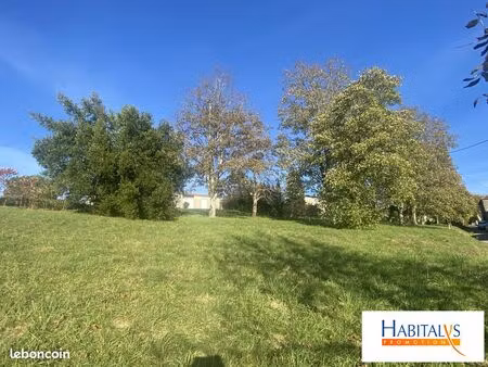 terrain 2293 m² mézin