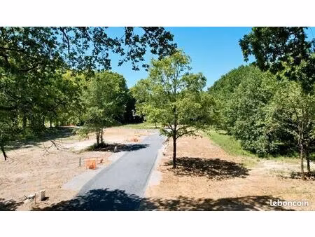 terrain 928 m² martillac