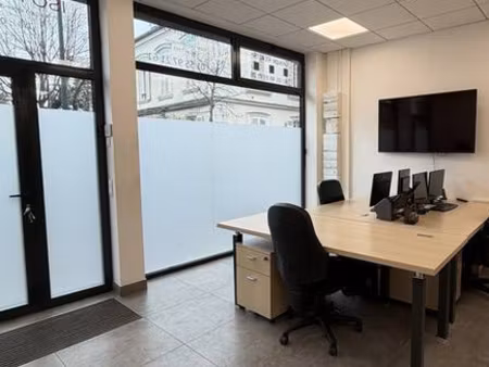 local commercial - 135 m2 - saint - maur - des - fossés