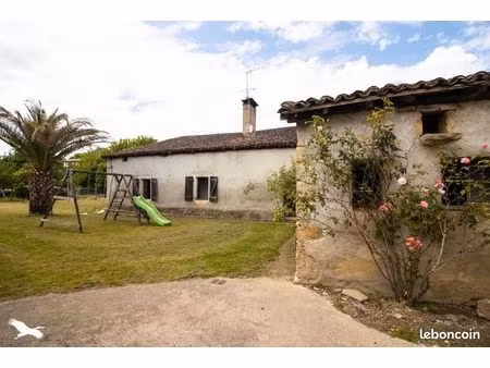 ferme 6 pièces 240 m²