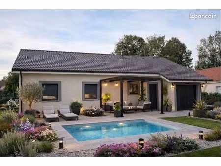 propriété 4 pièces 80 m²