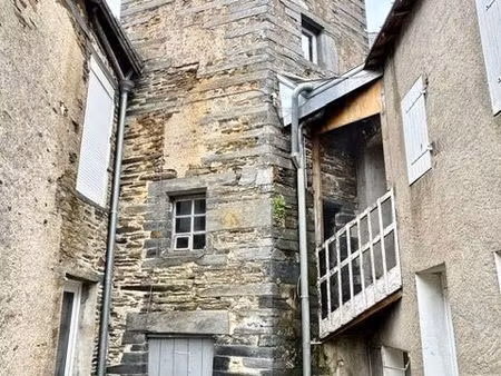 maison 6 pièces 105 m²