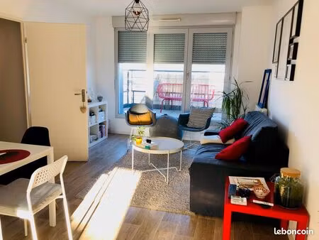 appartement 2 pièces 49m²