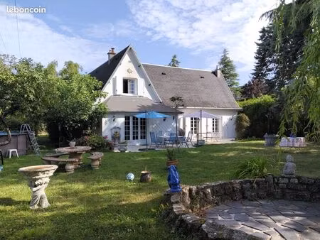 maison 6 pièces 160 m²