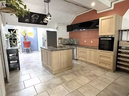 maison de ville 5 pièces 81 m²