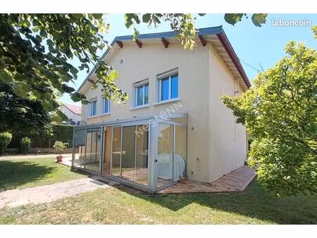 maison 3 pièces 85 m²