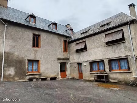 à vendre maison + gîte