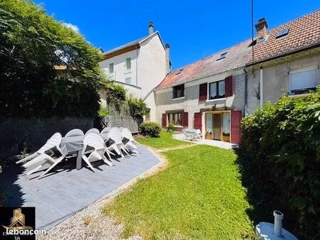 maison de village 4 pièces 110 m²