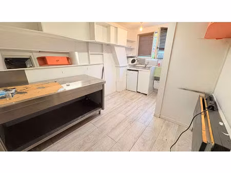 atelier local commercial neuilly sur marne 12 m2