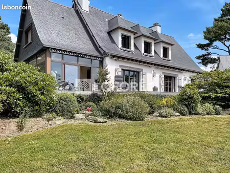 maison 6 pièces 165 m²