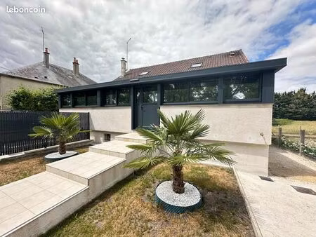 immeuble 9 pièces 170 m²