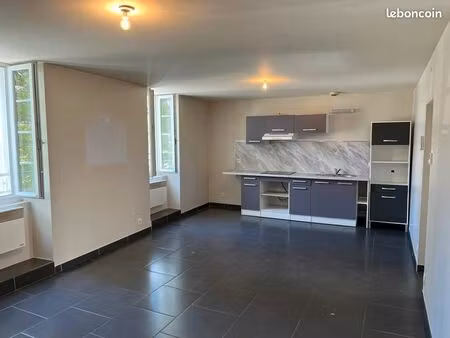 immeuble 220 m² saint sever