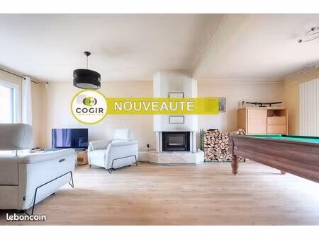 maison 7 pièces 127 m²